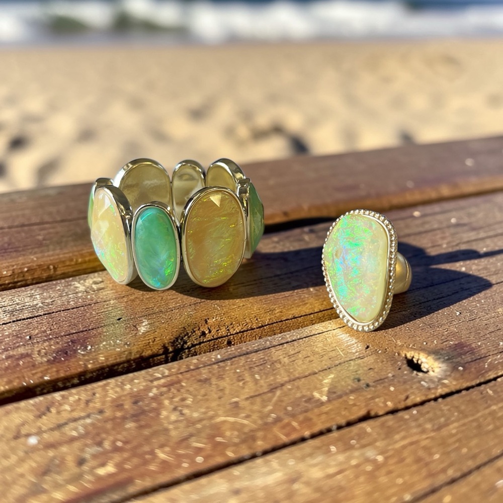 Beautiful Ring and Bracelet Set